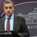 manuel-adorni (2)