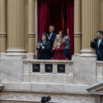 javier-milei-karina-milei-y-los-ministros-del-gabinete-en-la-camara-de-diputados-foto-agustina-ribo-NJBAF7U62VFIPGRZVILYI2RWMI