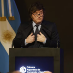 el-presidente-javier-milei-participa-de-la-23°-FEJ276AVUVC7HF4OLHMTWZ6CX4